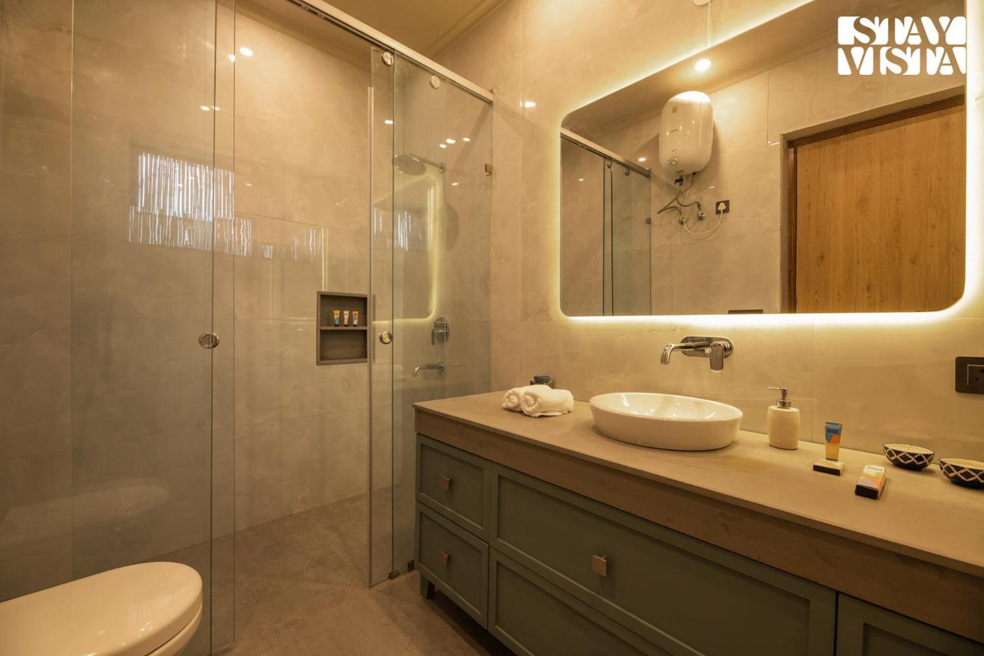 Stayvista'S The Sweet Life - 5Bhk Farm-View Pet-Friendly Villa With Outdoor Pool Sohna Dış mekan fotoğraf