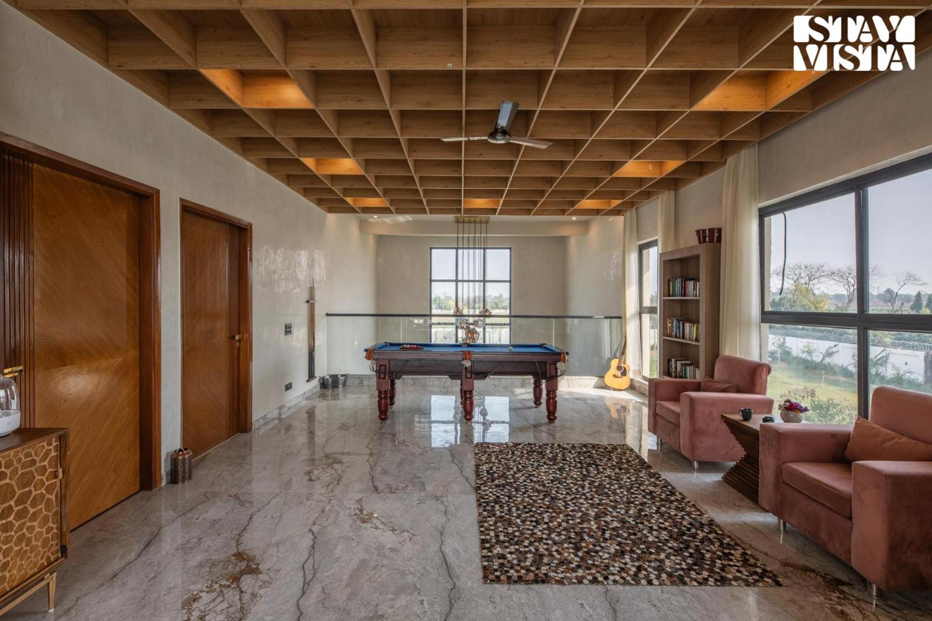 Stayvista'S The Sweet Life - 5Bhk Farm-View Pet-Friendly Villa With Outdoor Pool Sohna Dış mekan fotoğraf